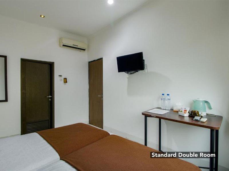 Hotel Arjuna Bekasi Exterior photo